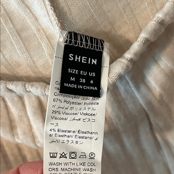 🛍️DONATED - Picture 4 of 4